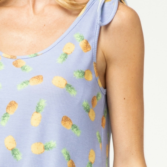 Pineapple Peplum Top - Picture 4 of 6